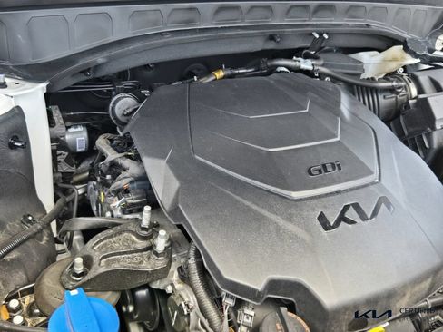 Certified 2023 Kia Telluride S w/ S Sunroof Package AWD/4WD image 18