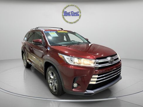 Used 2018 Toyota Highlander Limited Platinum image 6