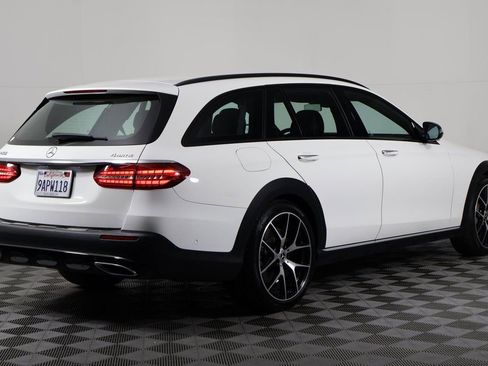 Certified 2022 Mercedes-Benz E 450 4MATIC All-Terrain Wagon image 4