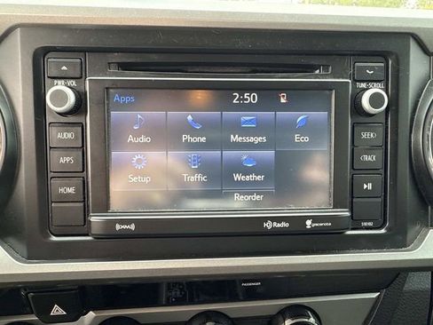 Used 2017 Toyota Tacoma SR5 image 23