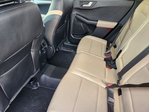 Used 2020 Ford Escape SEL image 32