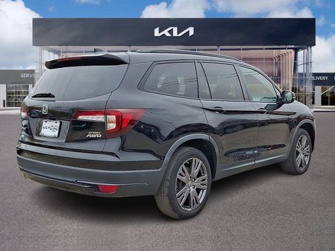 Used 2022 Honda Pilot Sport image 6