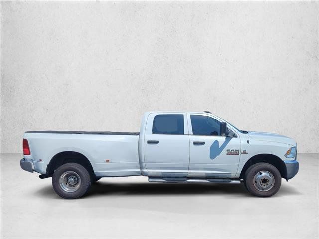 Used 2018 RAM 3500 Tradesman w/ Chrome Appearance Group AWD/4WD image 4