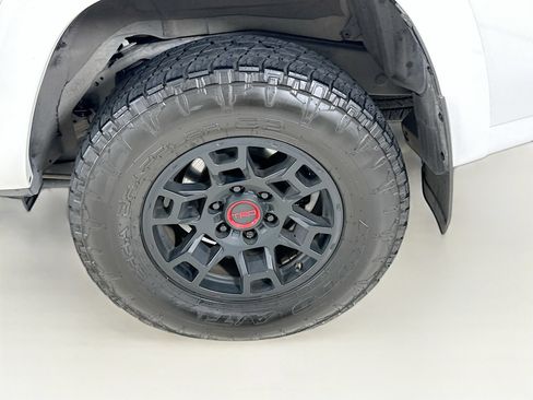 Used 2022 Toyota 4Runner TRD Pro AWD/4WD image 32