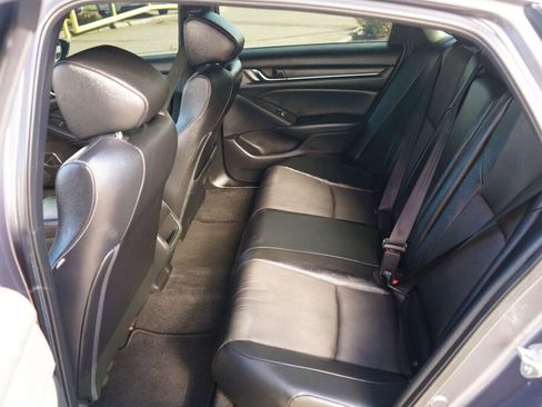 Used 2020 Honda Accord Sport image 13