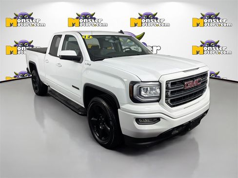 Used 2017 GMC Sierra 1500 4x4 Double Cab w/ Elevation Edition image 3