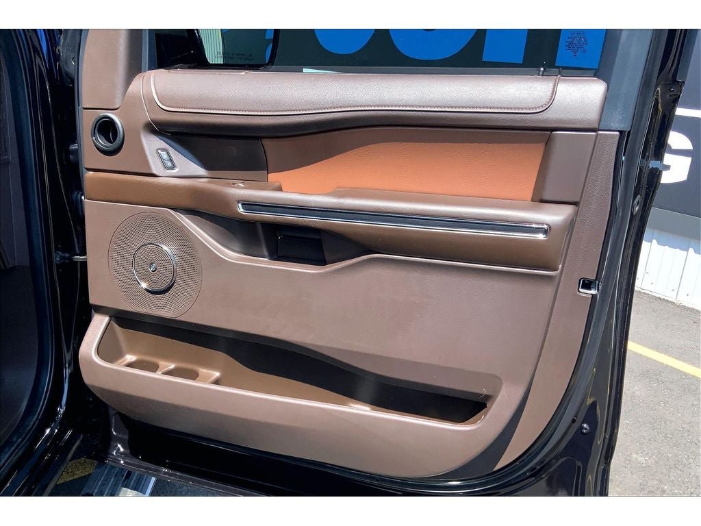 Used 2024 Ford Expedition Max King Ranch AWD/4WD image 26