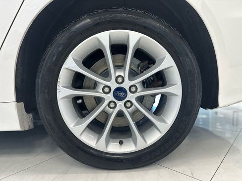 Used 2019 Ford Fusion Energi Titanium image 42