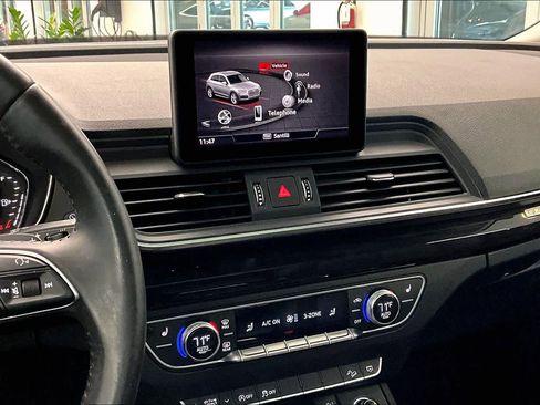 Used 2019 Audi Q5 2.0T Premium w/ Convenience Package image 7