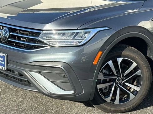 Used 2024 Volkswagen Tiguan S image 8