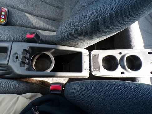 Used 2001 Chevrolet Cavalier Sedan w/ Preferred Equipment Group 1 image 20