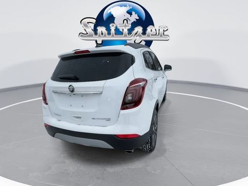 Used 2022 Buick Encore Preferred w/ Safety Package image 8