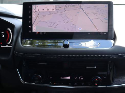 New 2025 Nissan Rogue Platinum image 16