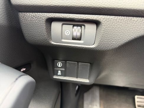 Used 2024 Honda Civic Sport image 15