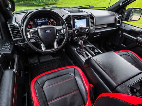 Used 2019 Ford F150 Lariat w/ Equipment Group 502A Luxury AWD/4WD image 27