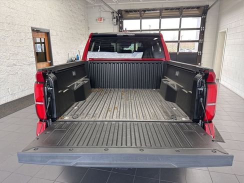 New 2026 Toyota Tacoma SR5 image 10