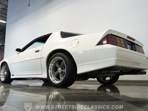 Used 1988 Chevrolet Camaro LT image 25