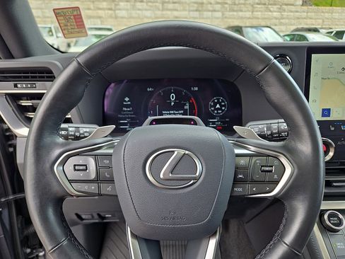 Used 2024 Lexus GX 550 w/ Accessory Package (2T) AWD/4WD image 20