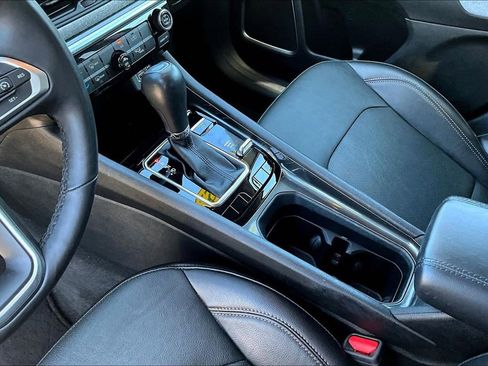 Used 2022 Jeep Compass Latitude image 18