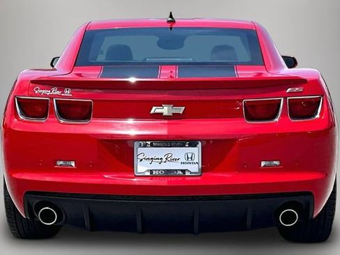 Used 2010 Chevrolet Camaro SS w/ RS Package RWD image 6