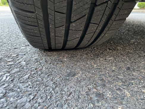 Used 2017 Jeep Grand Cherokee Limited image 25