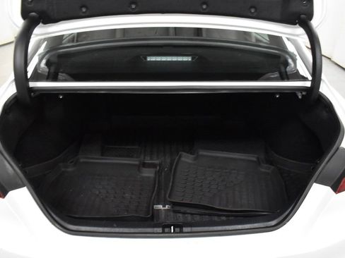 Used 2024 Toyota Camry LE image 11