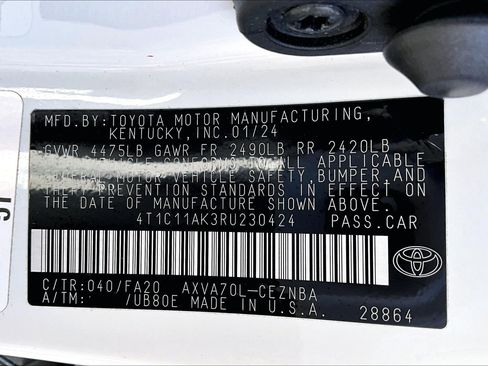 Used 2024 Toyota Camry LE image 29