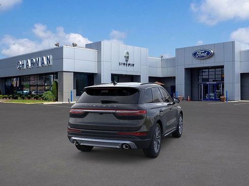 New 2026 Lincoln Corsair Premiere image 8