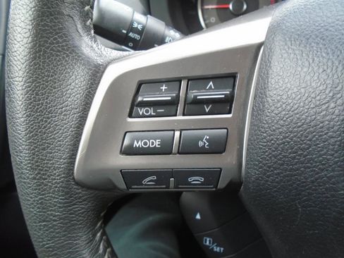 Used 2015 Subaru Forester 2.5i Limited image 16