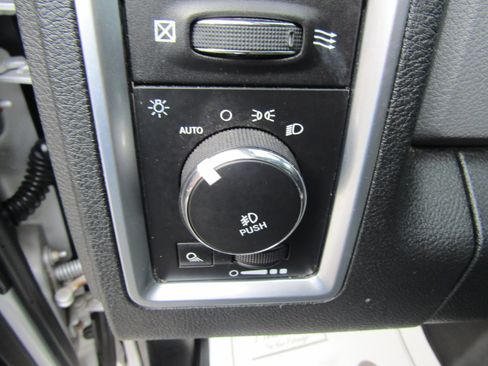 Used 2016 RAM 1500 Outdoorsman AWD/4WD image 24