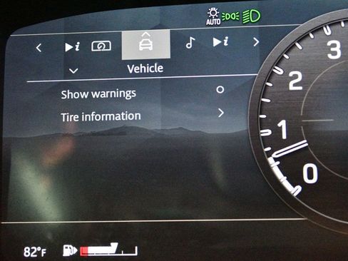 Used 2022 Land Rover Defender 110 X-Dynamic SE AWD/4WD image 49