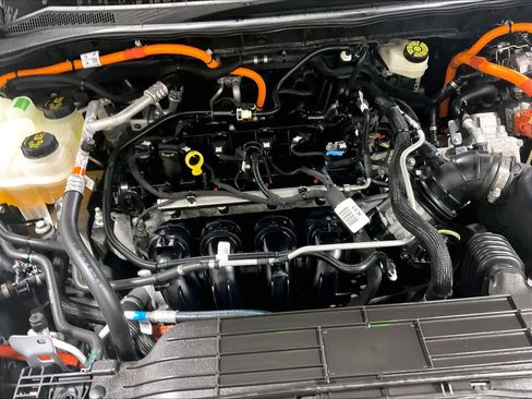 Used 2022 Ford Escape SEL w/ Class II Trailer Tow Package image 30