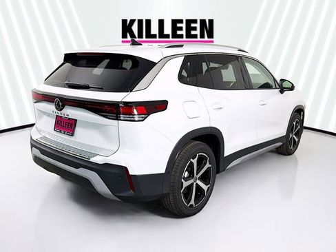 New 2026 Volkswagen Tiguan SE image 7