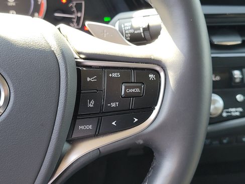 Used 2024 Lexus ES 350 w/ Premium Package FWD image 23