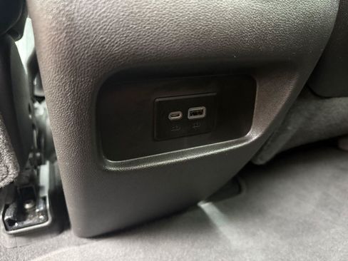 Used 2022 Cadillac XT5 Luxury w/ LPO, Floor Liner Package AWD/4WD image 20