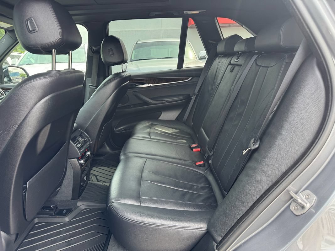 Used 2017 BMW X5 sDrive35i RWD image 16