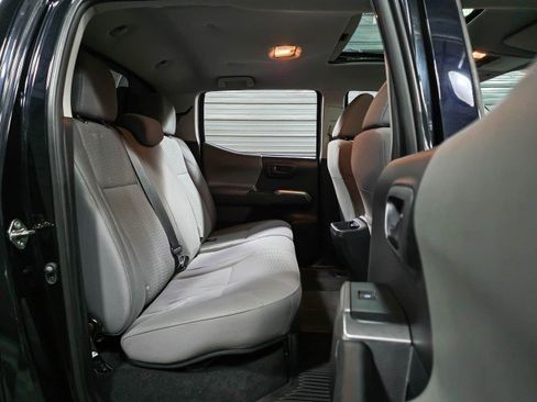 Used 2019 Toyota Tacoma SR5 image 19