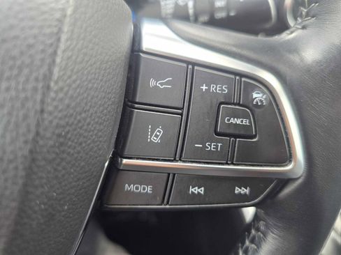 Used 2021 Toyota Highlander XLE image 33