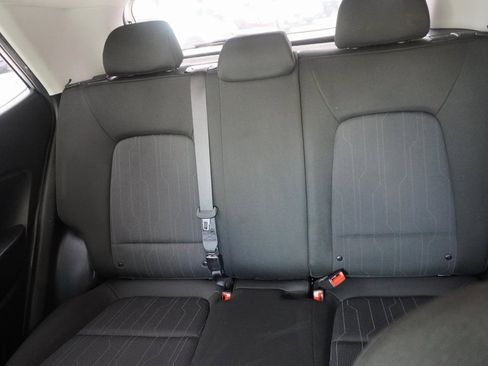 Used 2022 Hyundai Venue SE w/ Cargo Package image 24