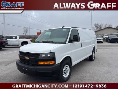 New 2025 Chevrolet Express 2500