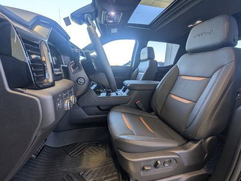 New 2026 GMC Sierra 1500 AT4 w/ Technology Package image 14