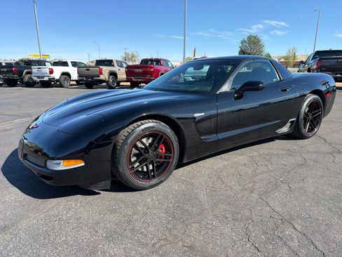 Used 2004 Chevrolet Corvette Z06 w/ Memory Package RWD image 7