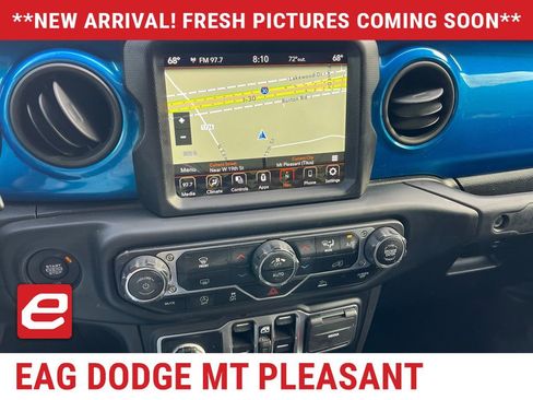 Used 2021 Jeep Gladiator Sport AWD/4WD image 10