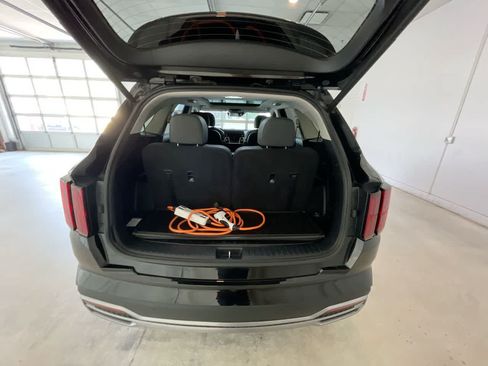 Used 2022 Kia Sorento SX w/ Panoramic Sunroof Package AWD/4WD image 25