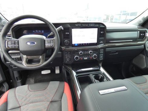 Used 2024 Ford F250 Lariat w/ Lariat Ultimate Package image 15