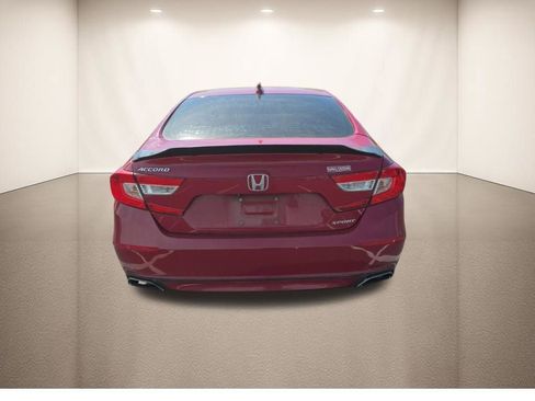 Used 2019 Honda Accord Sport image 9