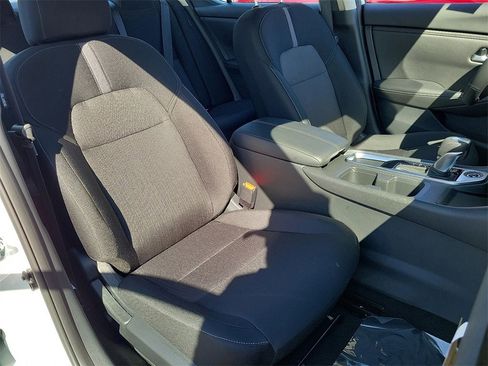 New 2025 Nissan Sentra SV w/ All-Weather Package image 16