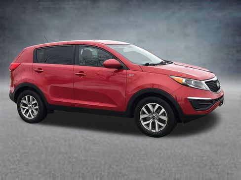 Used 2015 Kia Sportage LX image 10