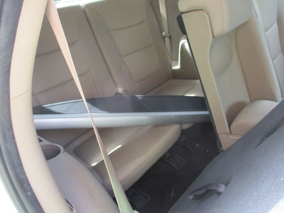 Used 2012 Kia Sorento FWD w/ Third Row Pkg image 22