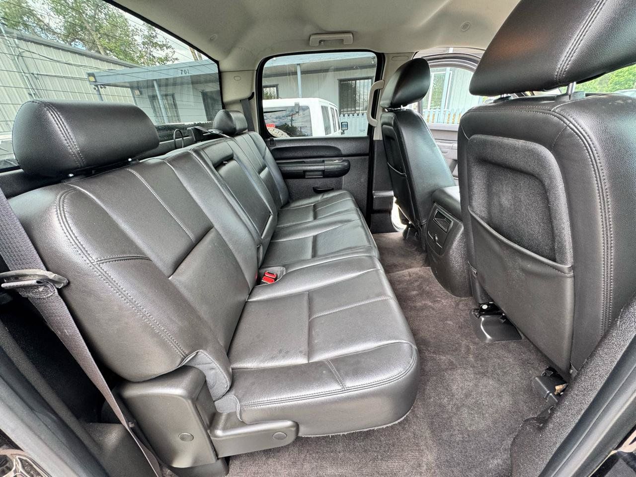 Used 2013 Chevrolet Silverado 2500 LT w/ Interior Plus Package AWD/4WD image 21